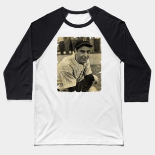 Joe Dimaggio - 56 Game Hitting Streak in 1941 Baseball T-Shirt